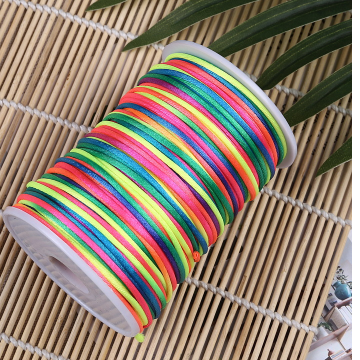 Dây Ngũ Sắc Làm Vòng Handmade May Mắn Bình An