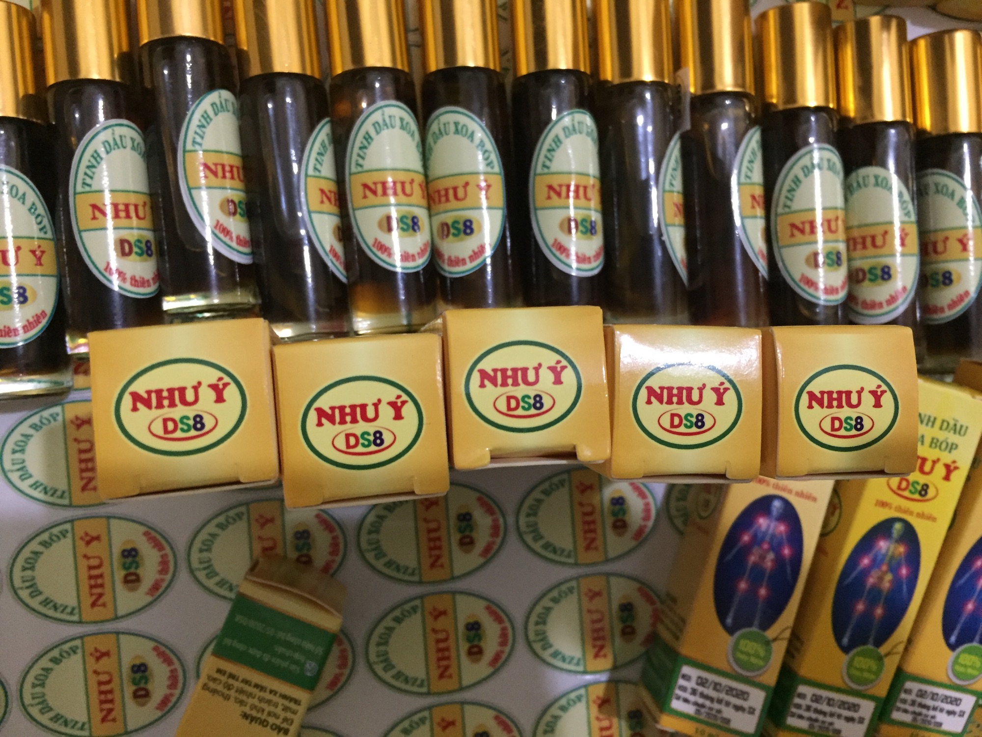 Tinh dầu xoa bóp NHƯ Ý DS8
