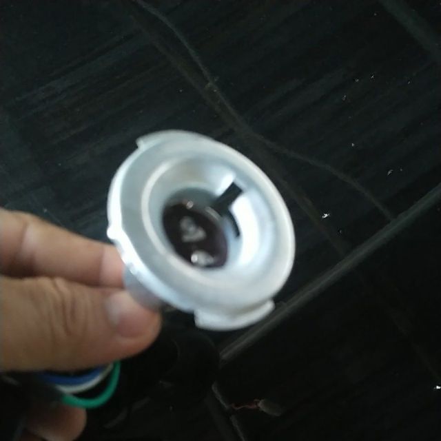 Chui đèn h6 m5 dùng cho gd110 en125 en150 hj125