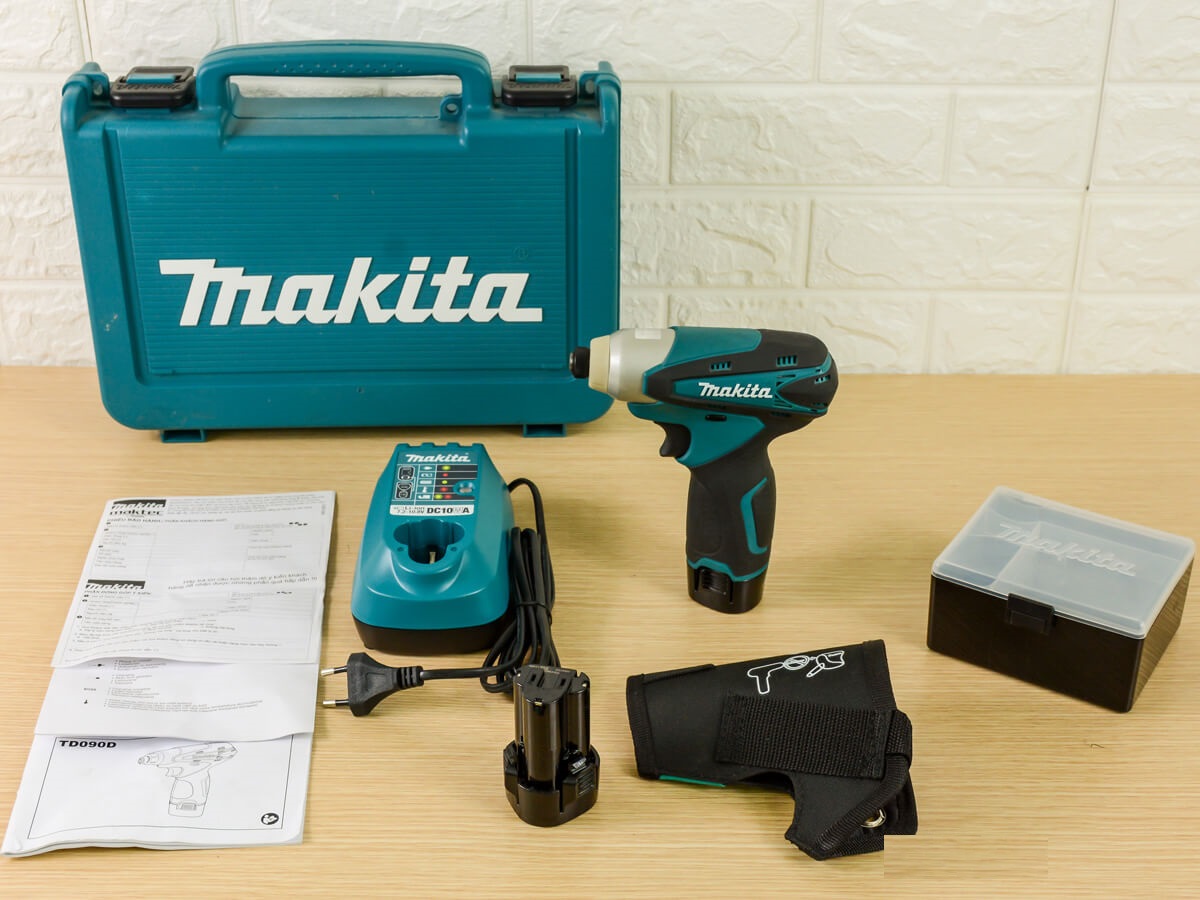Máy vặn vít chạy pin Makita TD090DWE