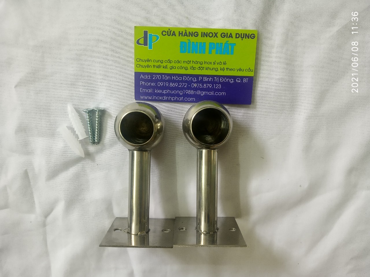 [HCM]bộ 2 cái bass bắt tường treo rèm phi 25