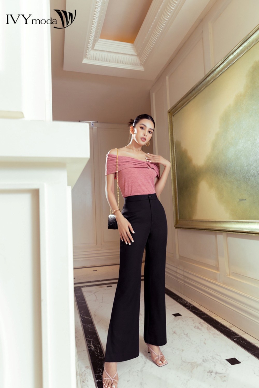 Áo thun trễ vai dáng ôm IVY moda MS 57B9277