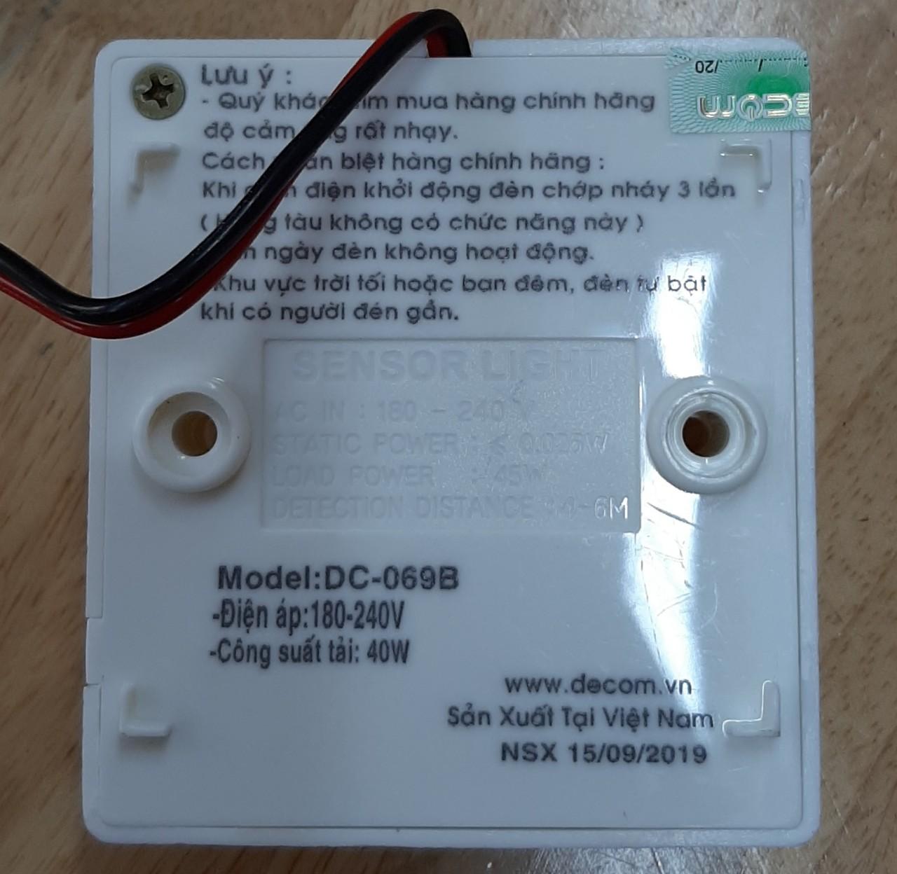 Đui đèn cảm ứng