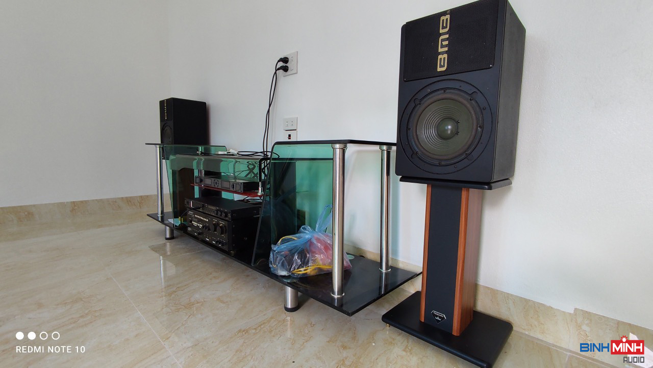 Chân loa gỗ chống rung Venza BM 50 (kèm chân đinh)