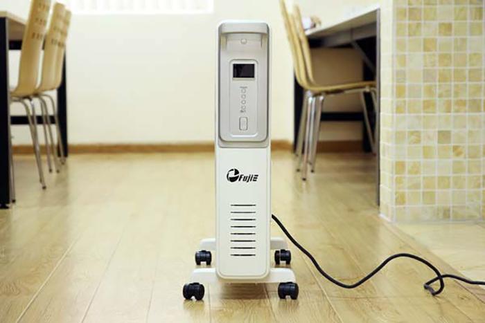 Máy sưởi dầu FujiE OFR4411 11 thanh