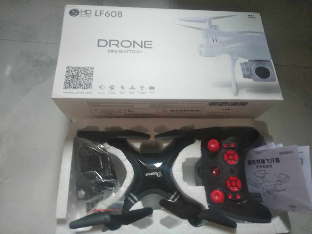 Máy bay điều khiển từ xa Drone