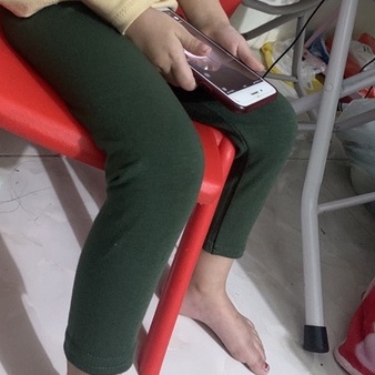 Quần Legging Bé Gái Thun Trơn Bo Ống Co Dãn 4 Chiều