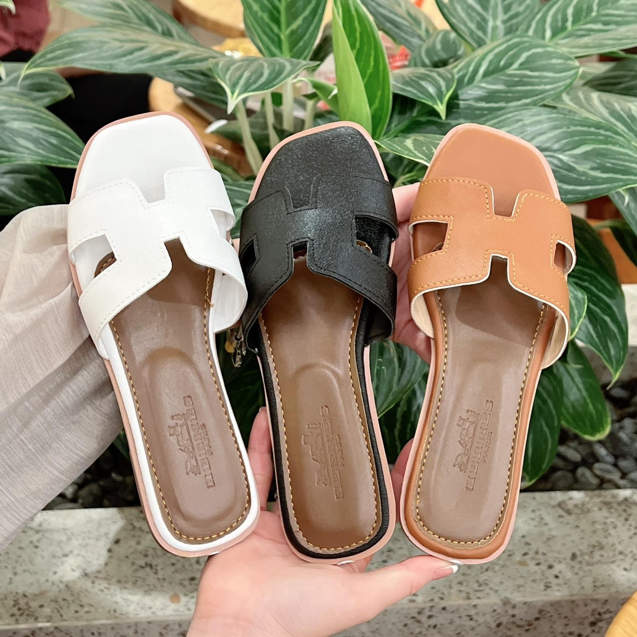 Dép nữ, dép quai ngang  da lì thời trang siêu sang trọng, mẫu dép đẹp hottrend hiện tại