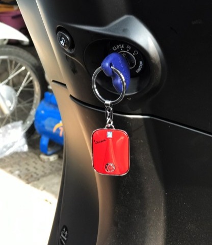MÓC CHÌA KHÓA INOX VESPA