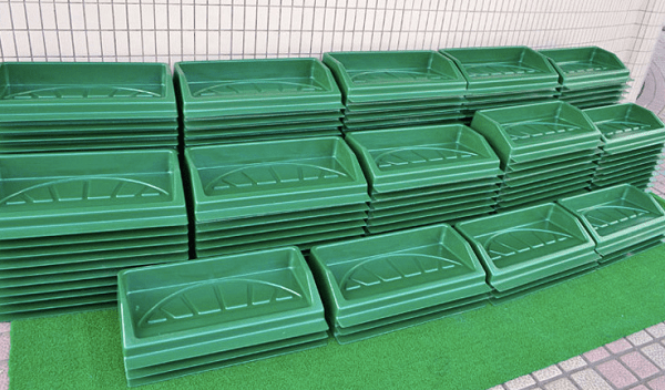 KHAY ĐỰNG BÓNG GOLF NHỰA