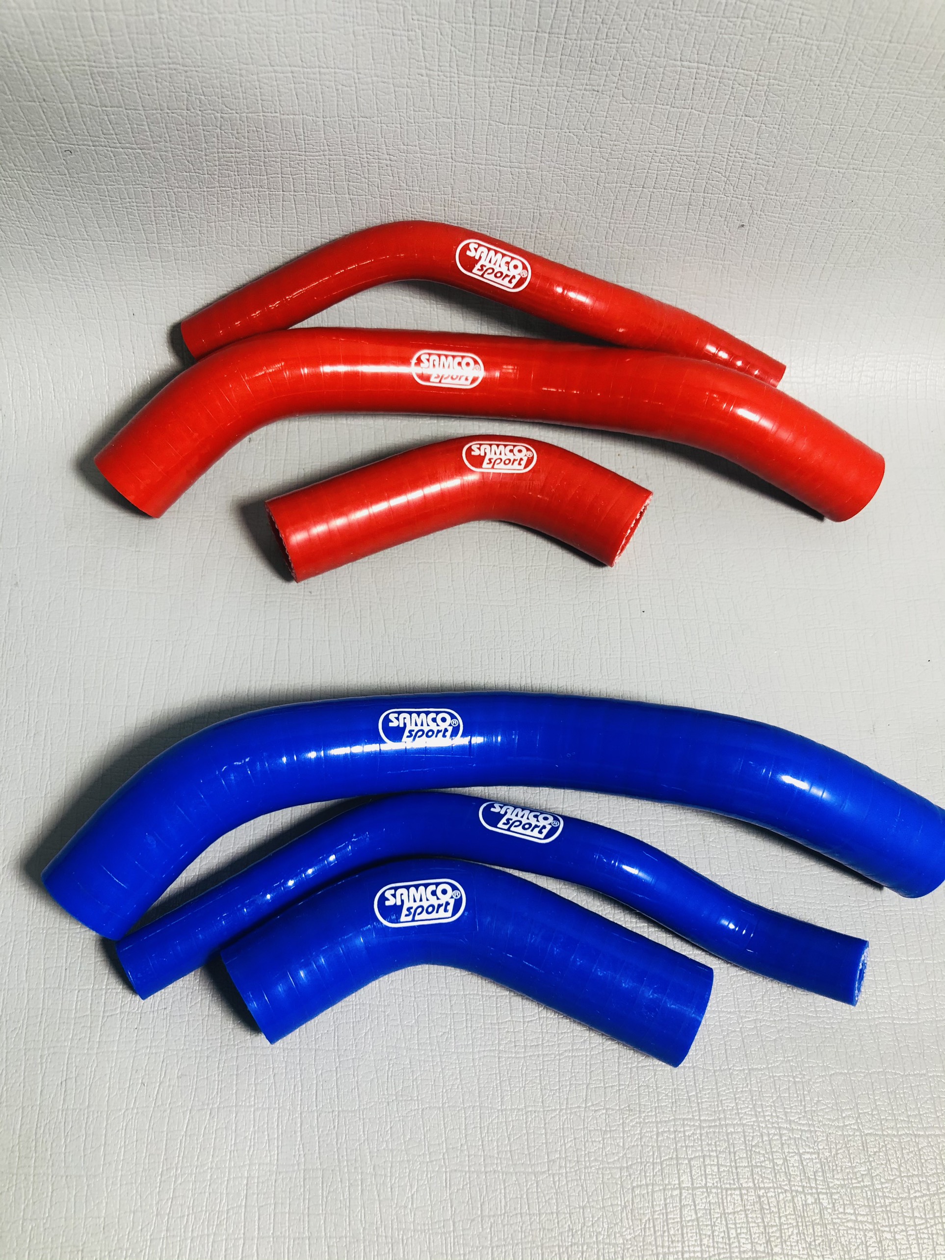 Ống nước Samco EX 135 - Đỏ