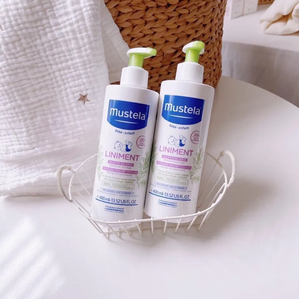Kem thay tã bỉm - kem vệ sinh và làm sạch ngừa hăm tã đa năng Liniment Mustela 400ml / 750ml - Hàng AIR