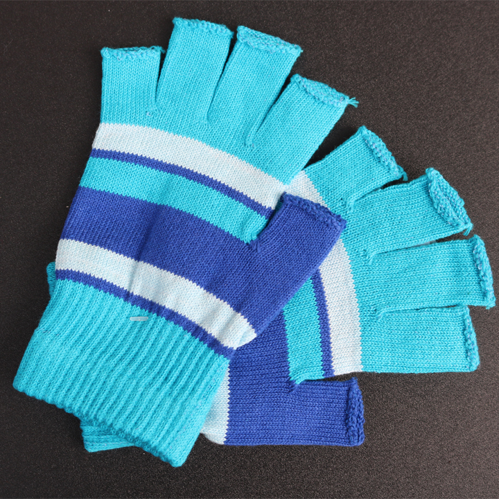 Combo 04 đôi găng tay chống nắng hở 5 ngón chất liêu cotton giao màu ngãu nhiên