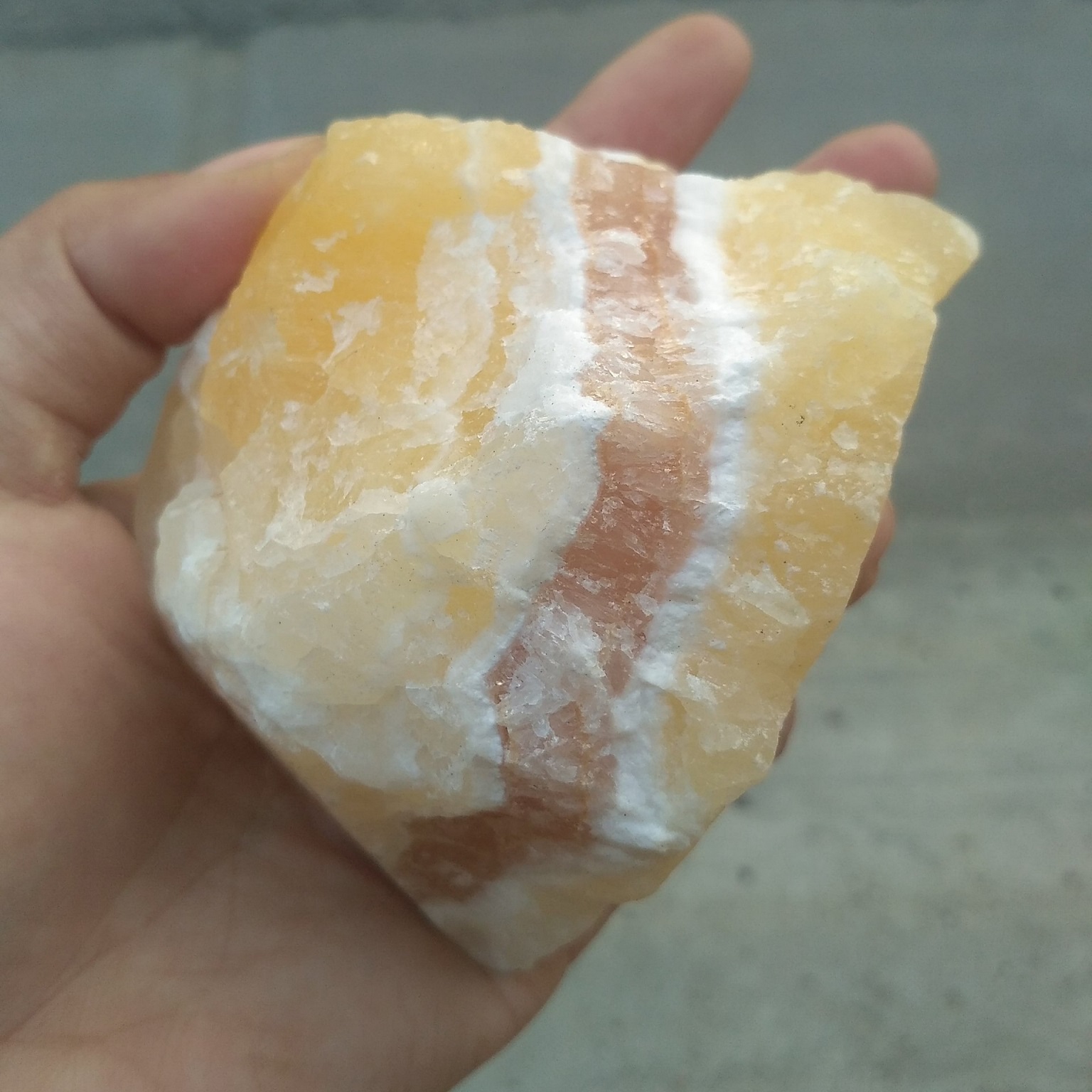 1000GR Đá Thô màu vàng Onyx Vàng (Ngọc Hoàng Long)