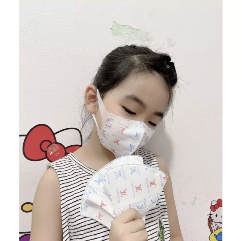 Hộp 50 chiếc khẩu trang 3D mask Trẻ Em