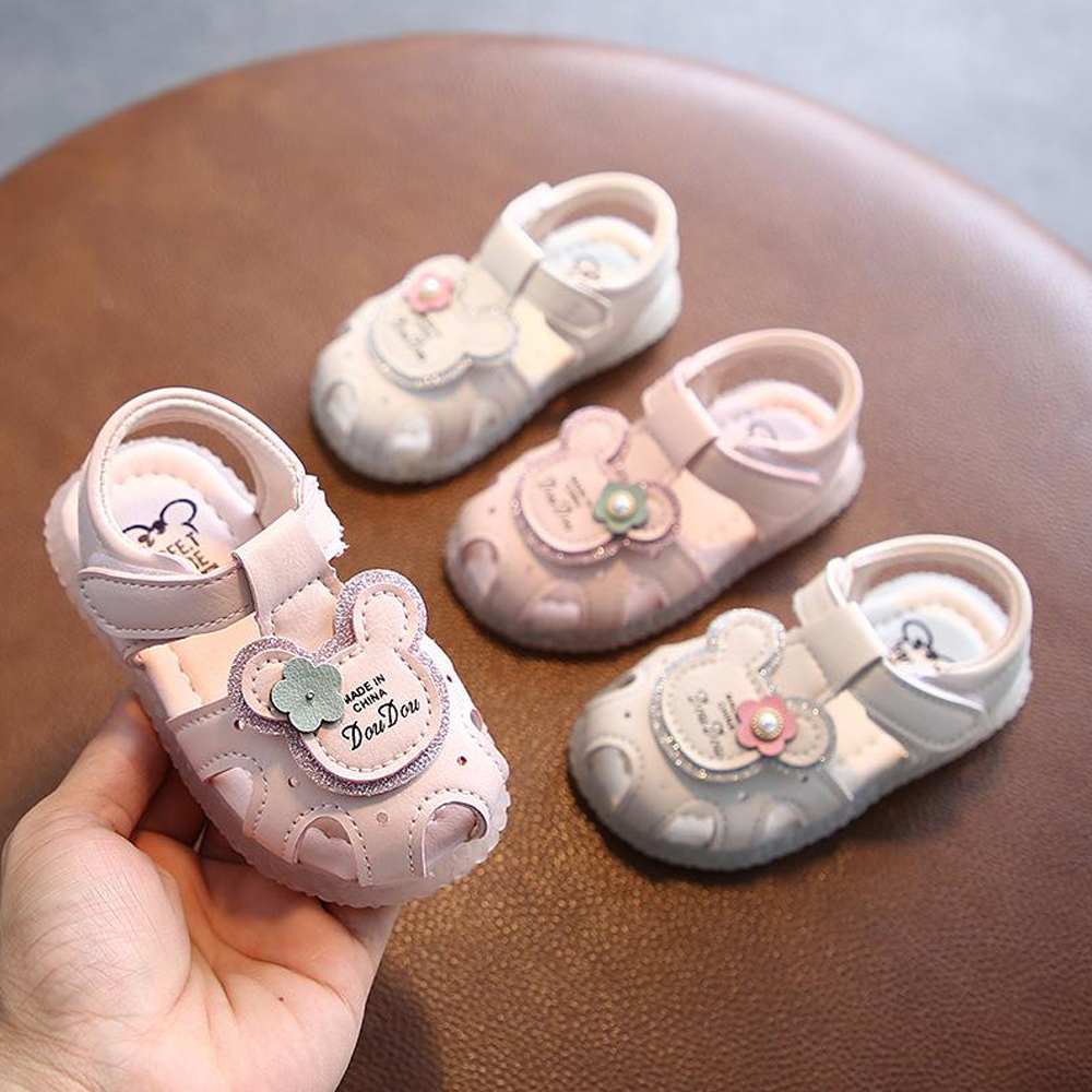 Giày Búp Bê Đính Hình Micky Xinh Xắn Cho Bé