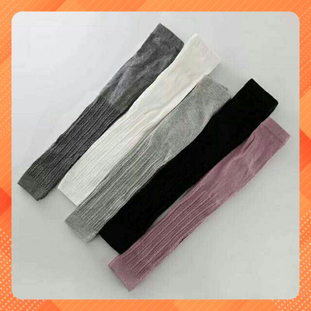 Quần tất len không bàn bé gái