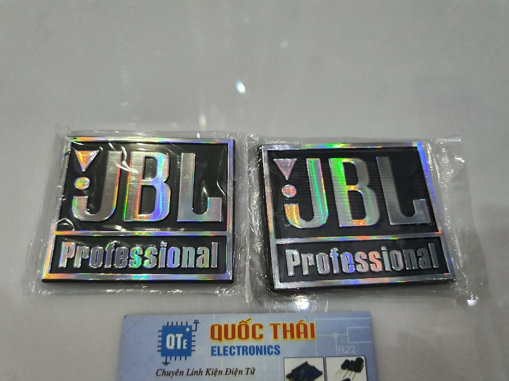 Tem loa jbl màu đen lớn