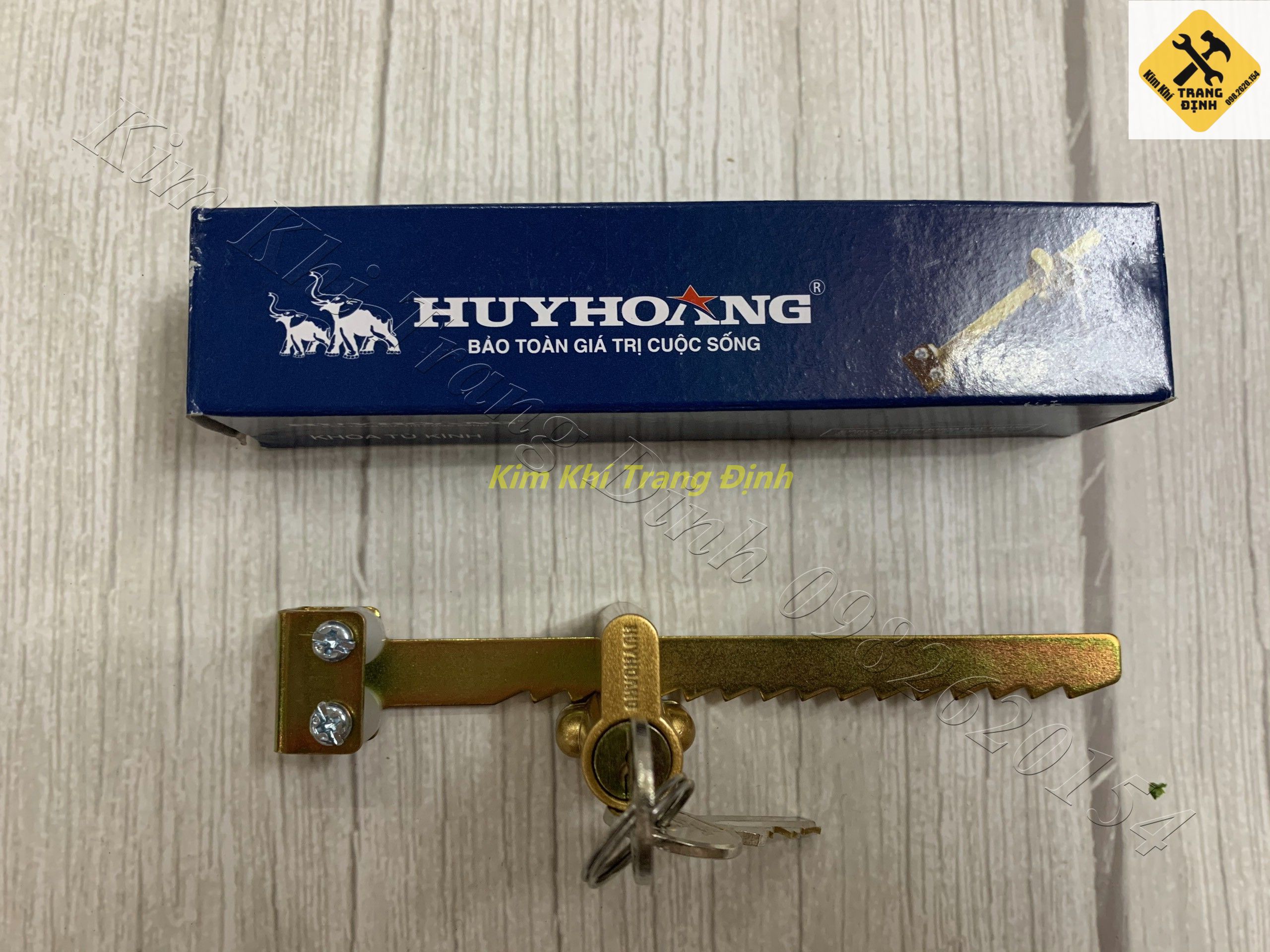 Khóa Tủ Kính Huy Hoàng