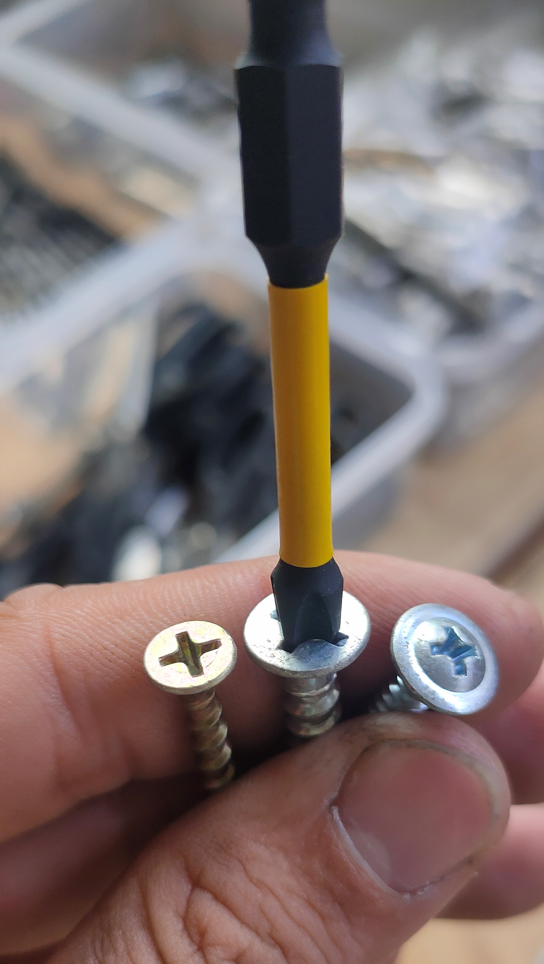 [Nhiều Size] Mũi Vít Dewalt / Bosh Loại PH2 ( 5cm - 9cm - 15cm )