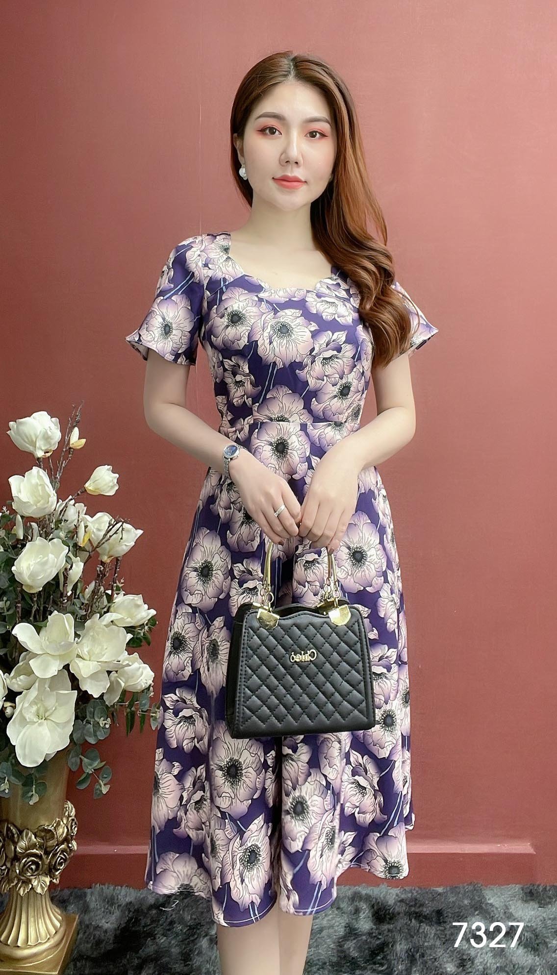 Đầm EMY EM7327 Xoè Tím Cổ Cách Điệu