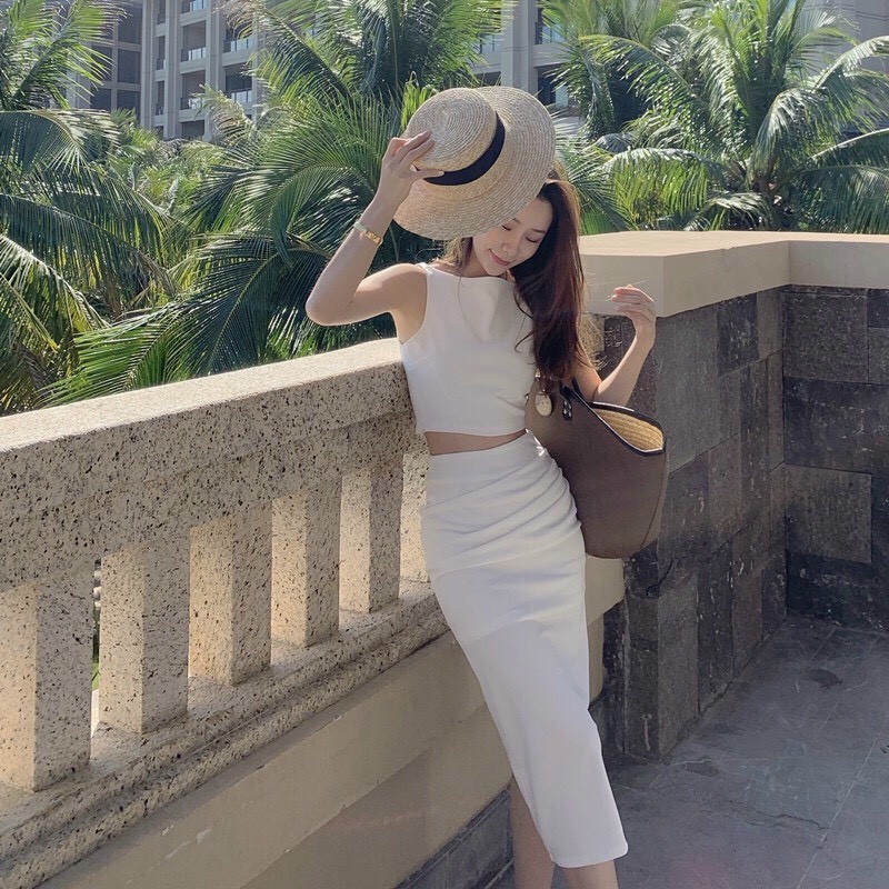 SÉT ÁO CROPTOP CHÂN VÁY BÚT CHÌ