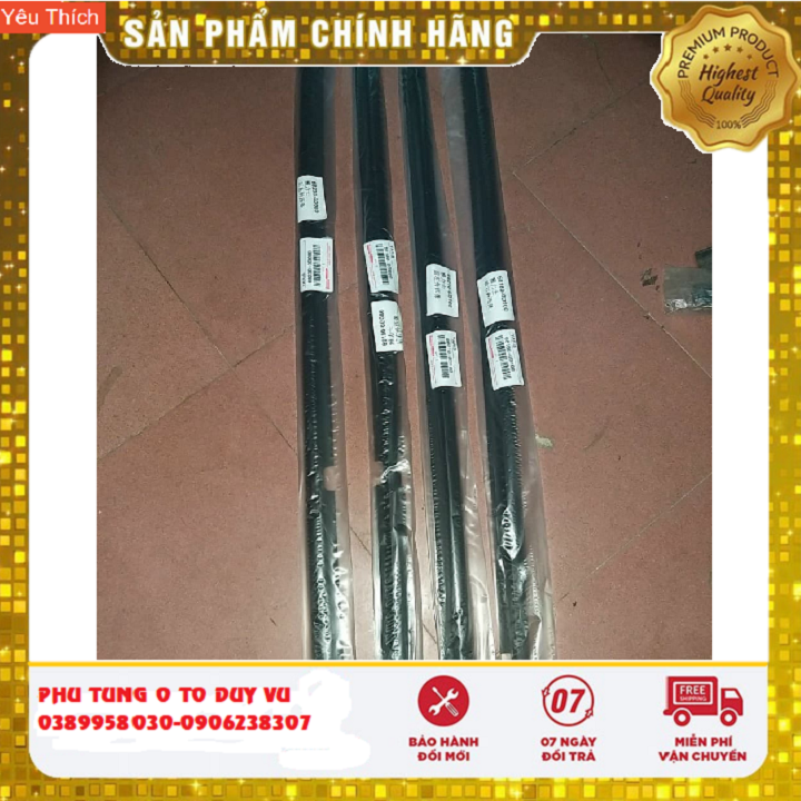 nẹp chân kính toyota innova đời 2005-2015