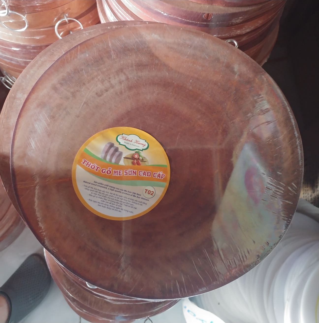 Thớt gỗ tròn cao cấp - thớt gỗ me sừn