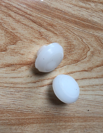 nút bịt càng trước. xe cup các đời ( màu đen hoặc trắng )