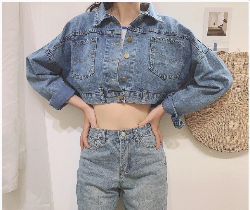 ÁO KHOÁC JEAN NỮ ( XANH JEAN ) PHỐI CÚC SAU LƯNG SIÊU ĐẸP 01N6