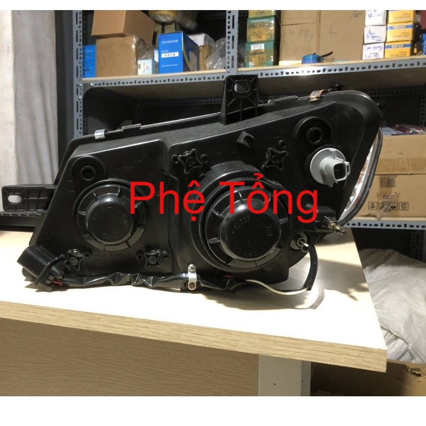 Đèn pha dùng  cho SYM T1000, SYM V5