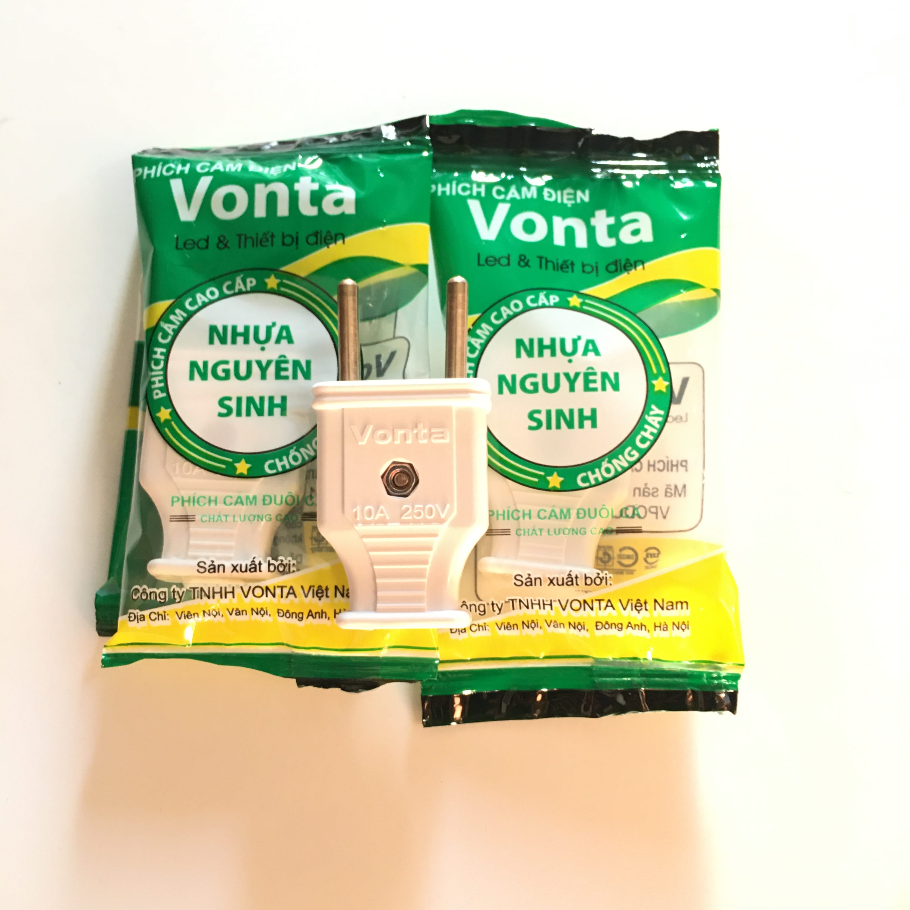 PHÍCH CẮM ĐUÔI CÁ CHÂN TRÒN 10A/5.0-  VONTA
