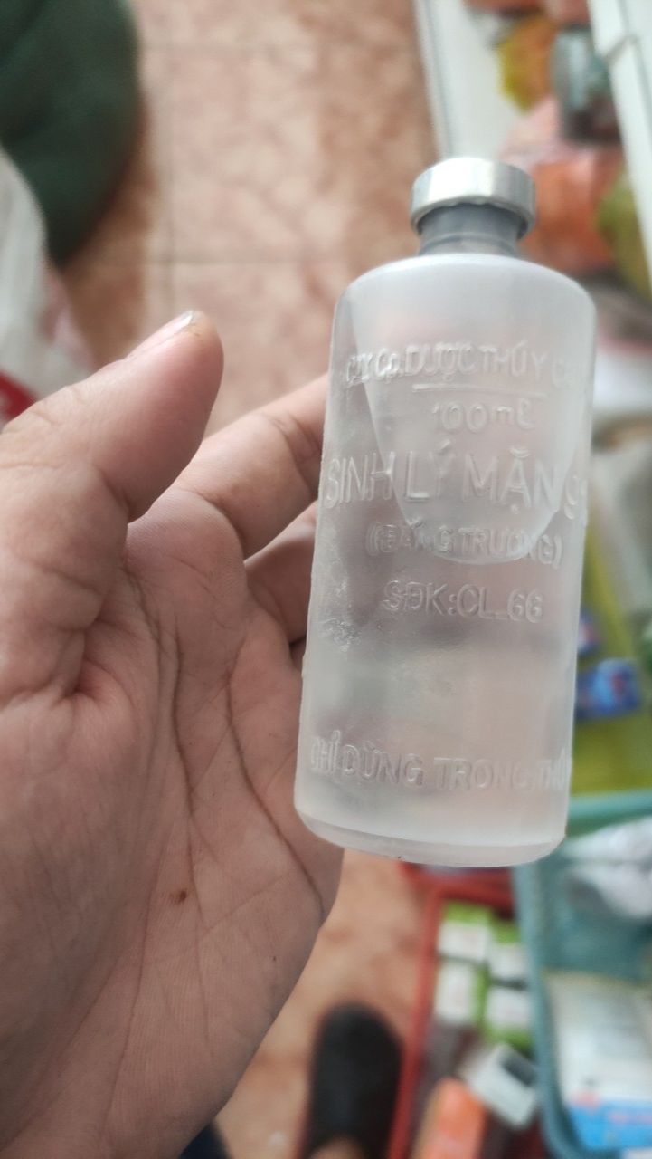 Nước sinh lý muối 100ml
