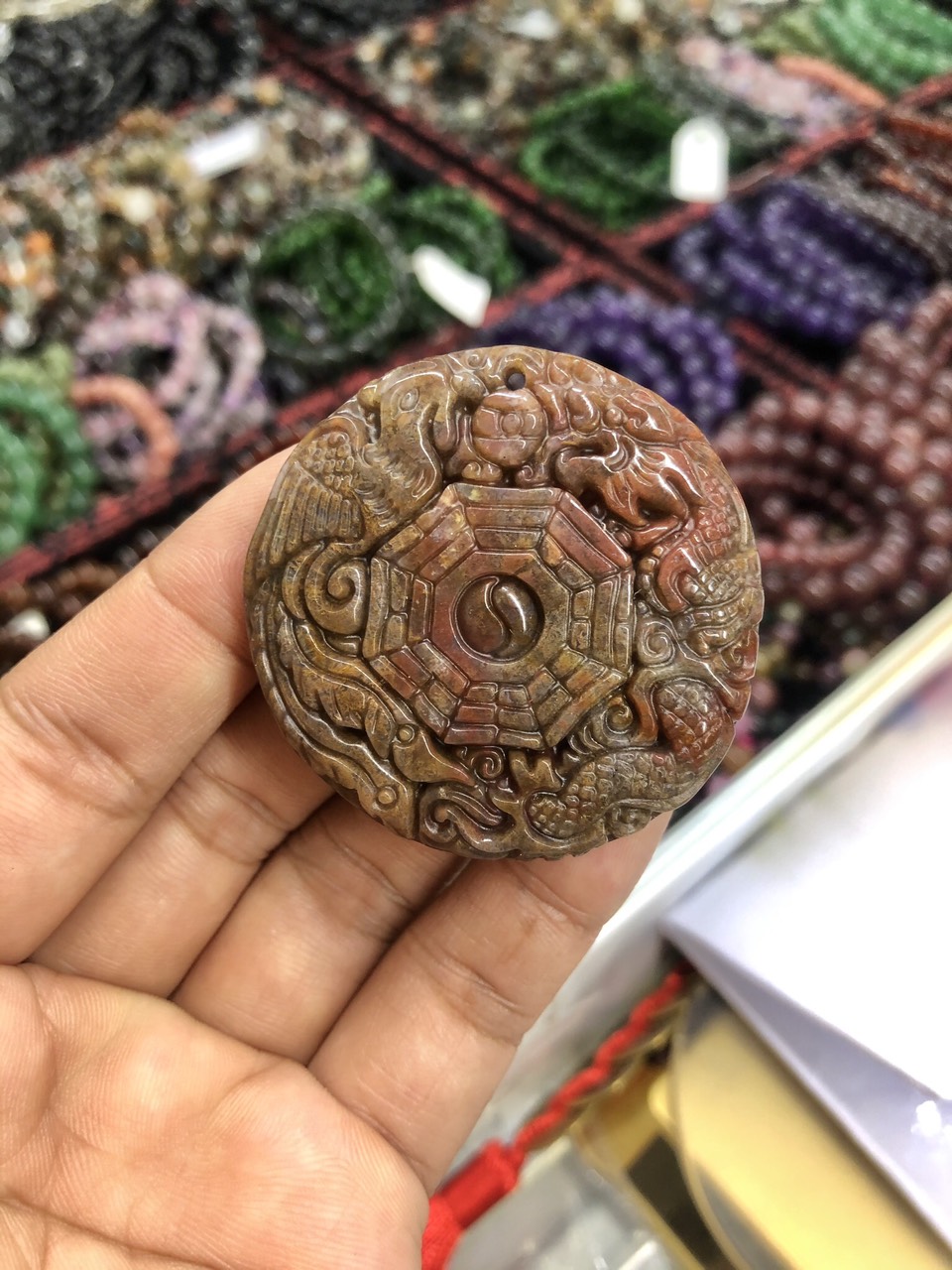 Mặt dây chuyền rồng phượng và bát quái phong thủy đá ngọc băng tảo