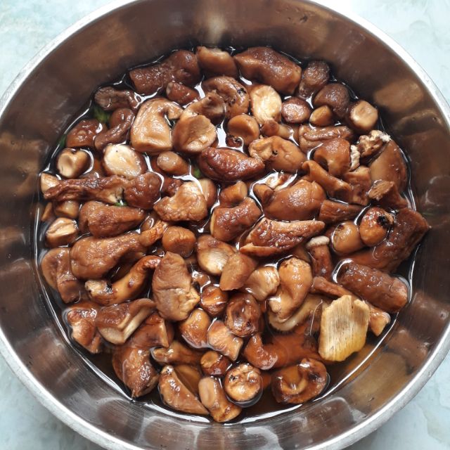 1kg Chân nấm đông cô loại 1