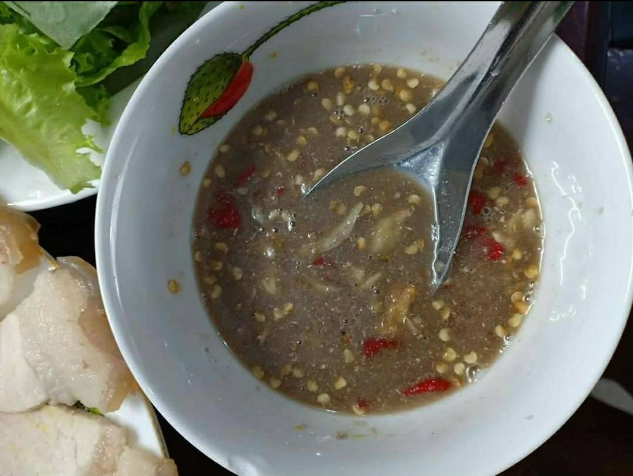 1CHAI MẮM NÊM 450ML+1HỦ MẮM MỰC 500GR