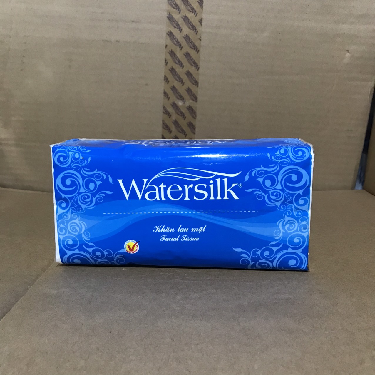 Khăn Giấy Ăn Rút 2 Lớp Watersilk Gói 200 Tờ