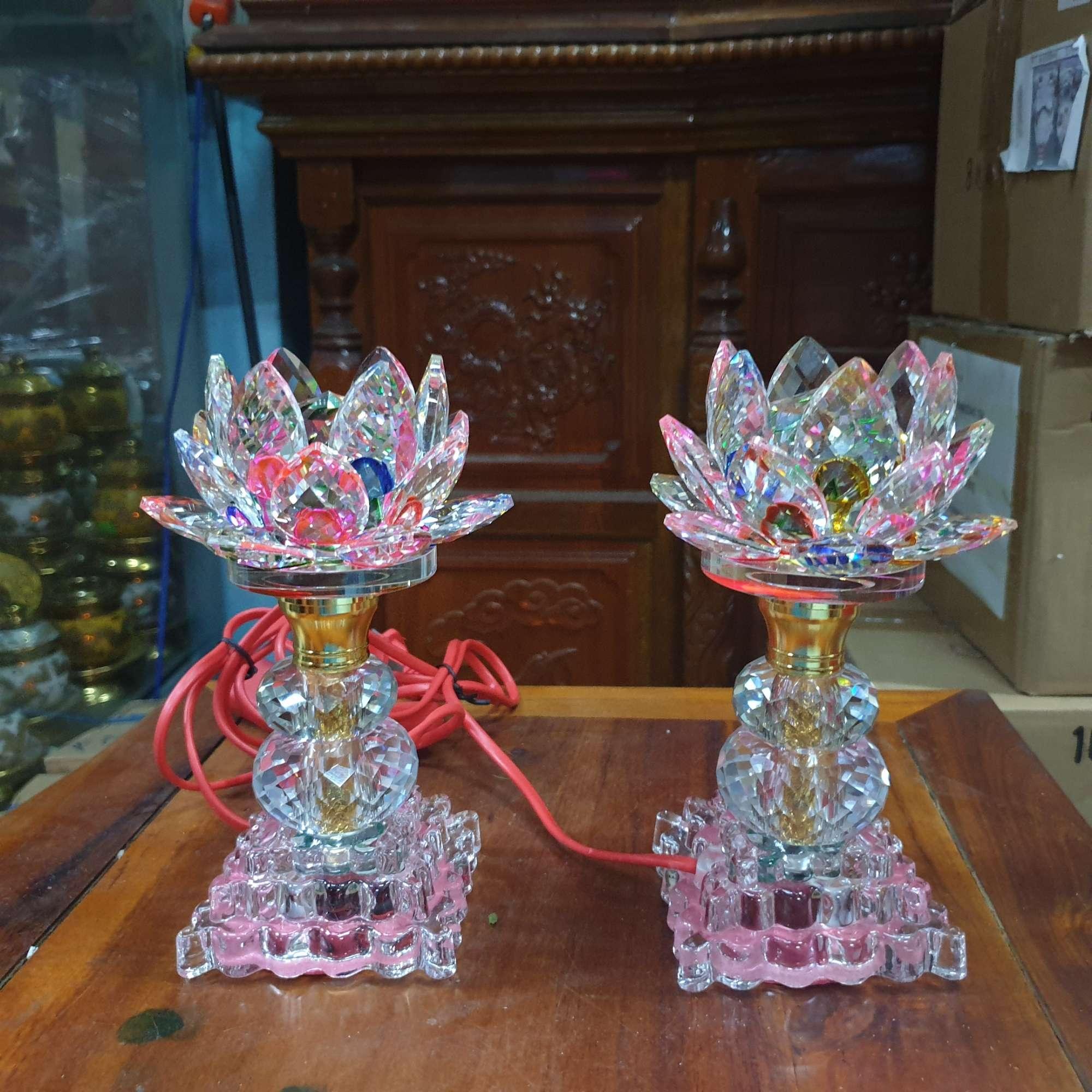 Cặp đèn thờ đá pha lê cao cấp tự động đổi 7 màu cao 18 cm
