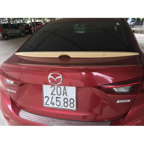 đuôi gió mộc chưa sơn theo xe mazda3