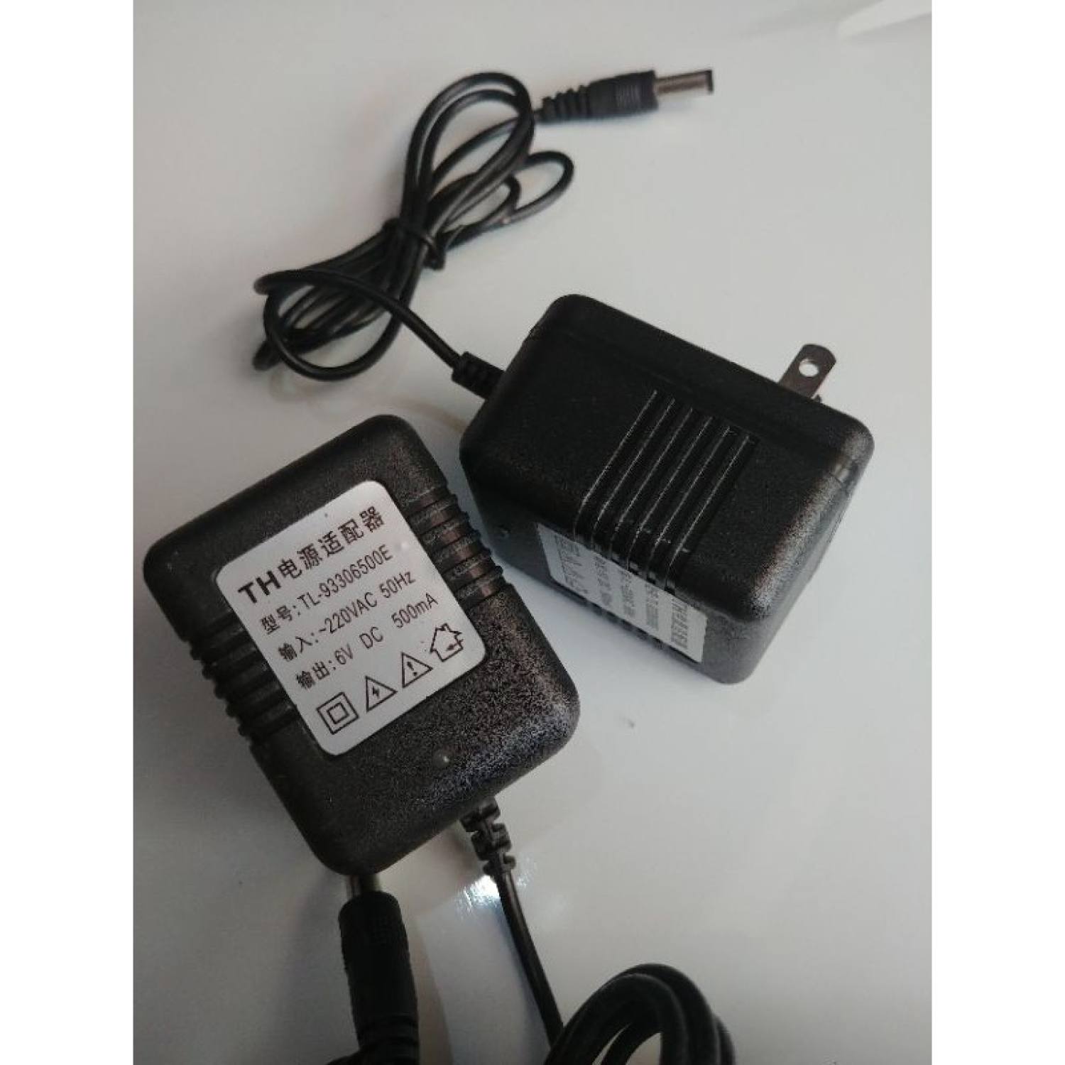 Sạc xe điện trẻ em 6v và 12v
