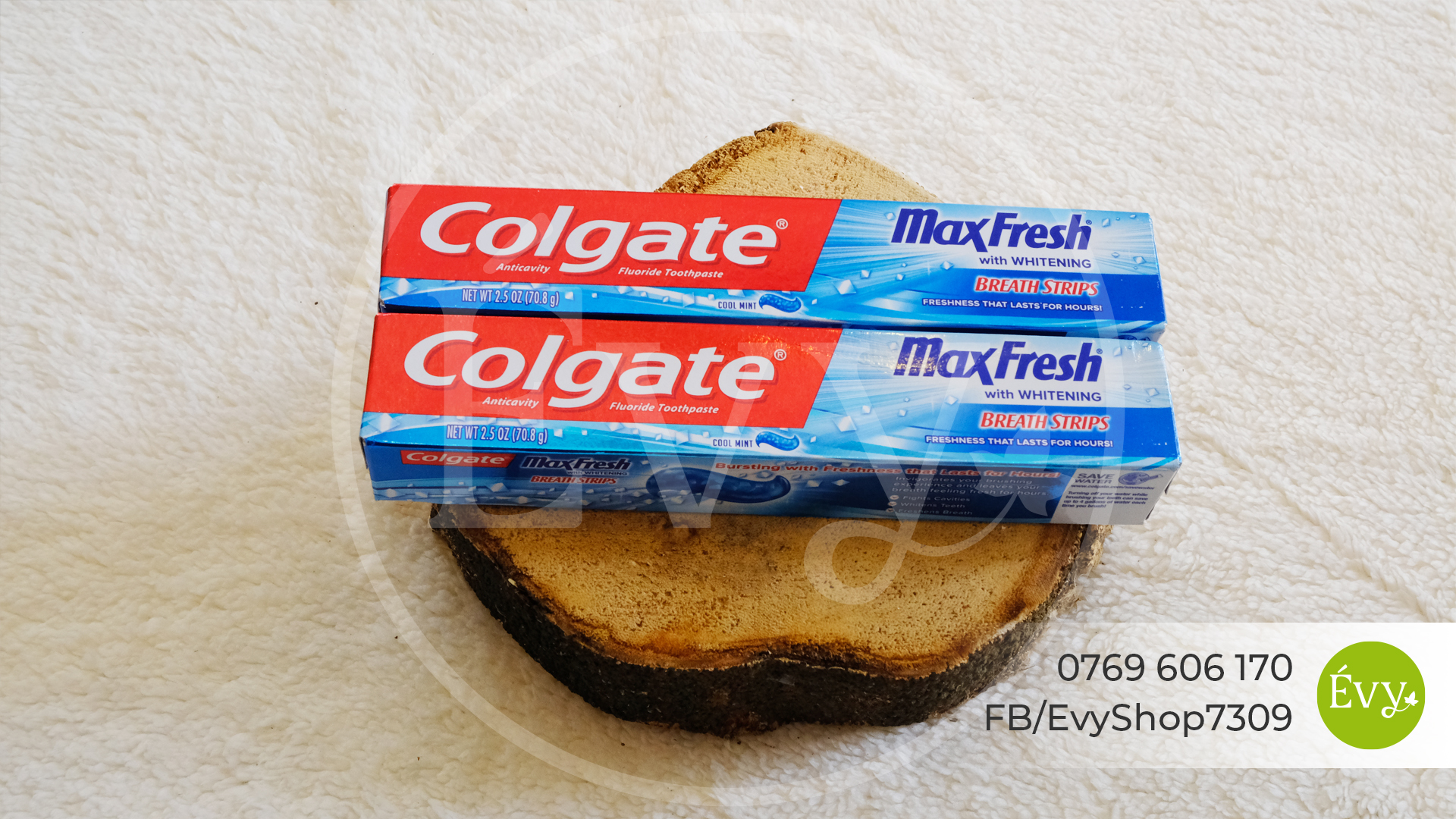 [HCM]Kem đánh răng COLGATE MAX FRESH WITH WHITENING BREATH STRIPS
