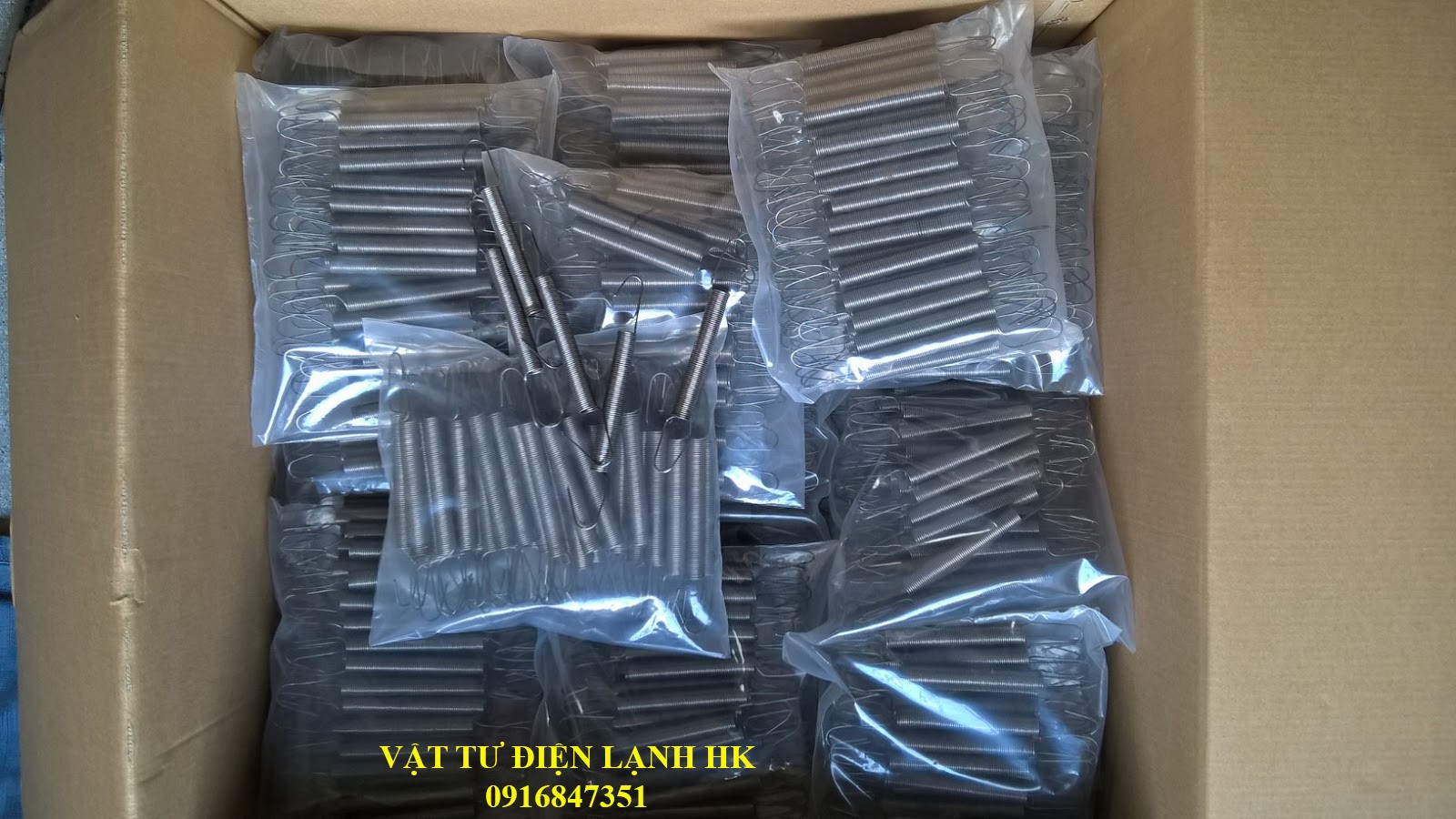 100 cái Lò xo treo cửa gió điều hòa loại tốt, Lx treo mặt gió, louver... điều hòa máy lạnh âm trần Tốt