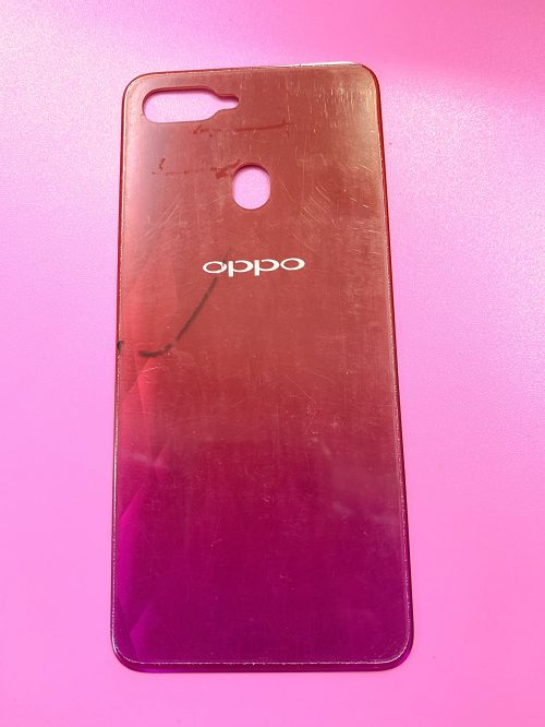 Năp lưng Oppo F9