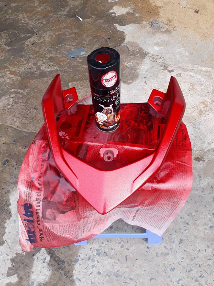Sơn xịt Samurai 1108 màu đỏ yamaha