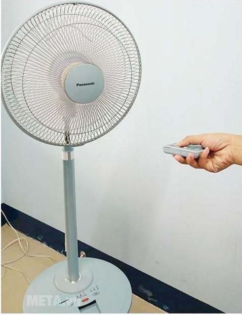 [HCM]Quạt cây Panasonic F-308NHB (Xanh)