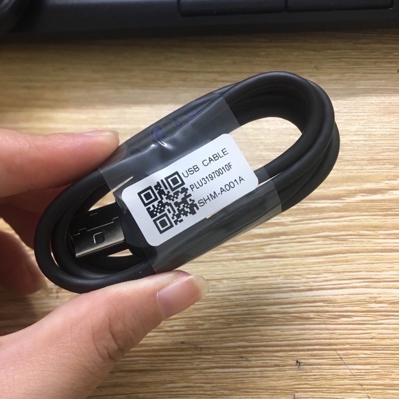 Sạc cáp .z.i.n. blackberry k2LE