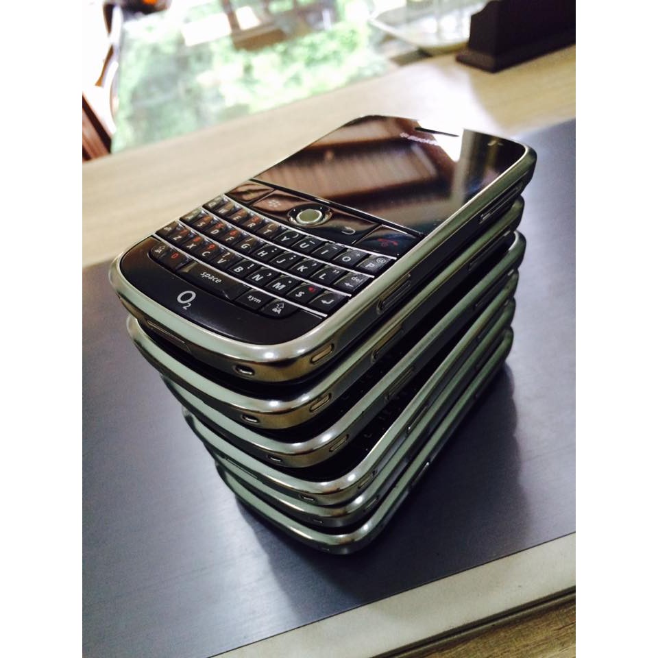 Điện thoại Blackberry 9000