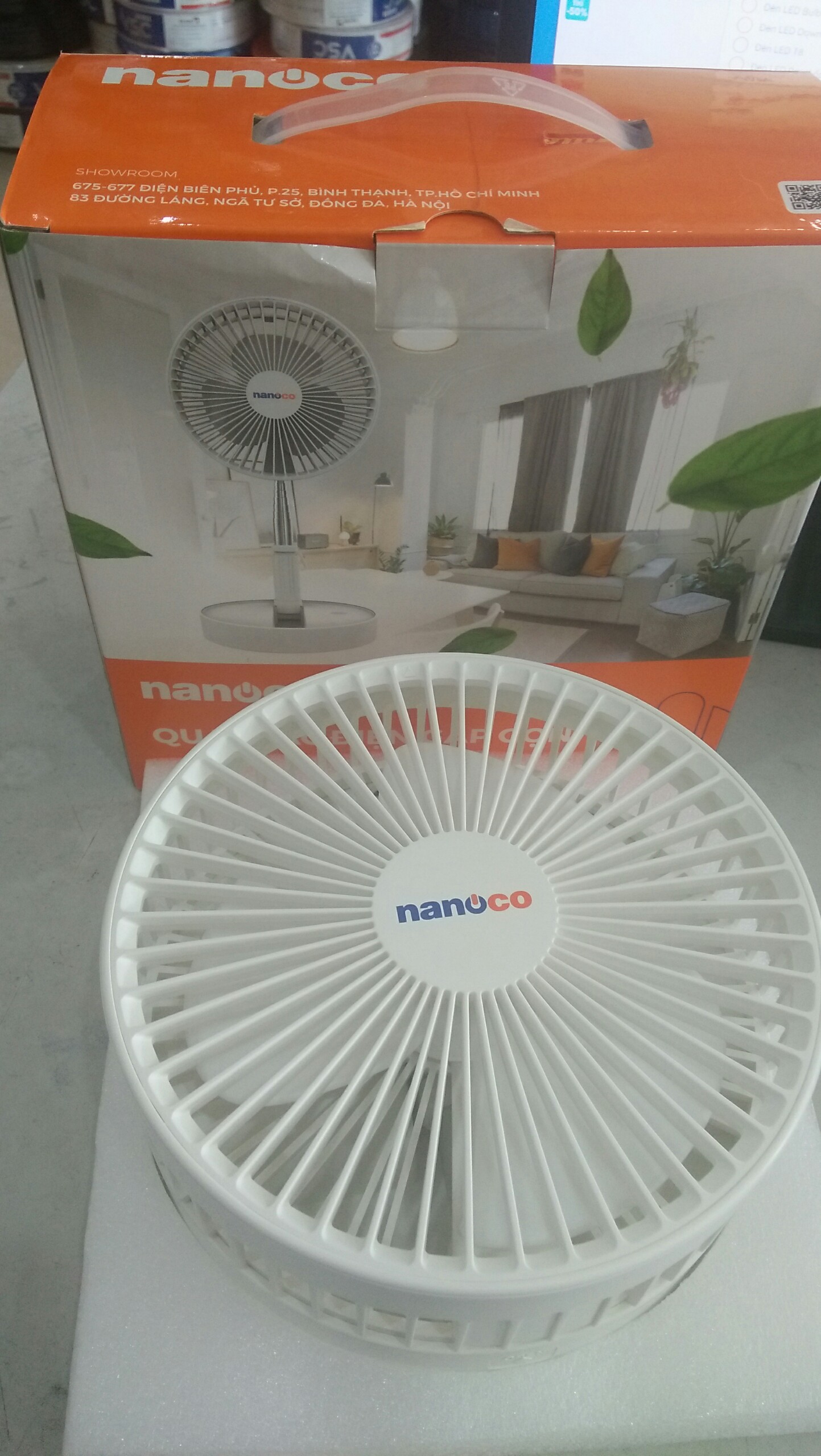 Quạt Sạc Điện Gấp Gọn Nanoco NFF1617W