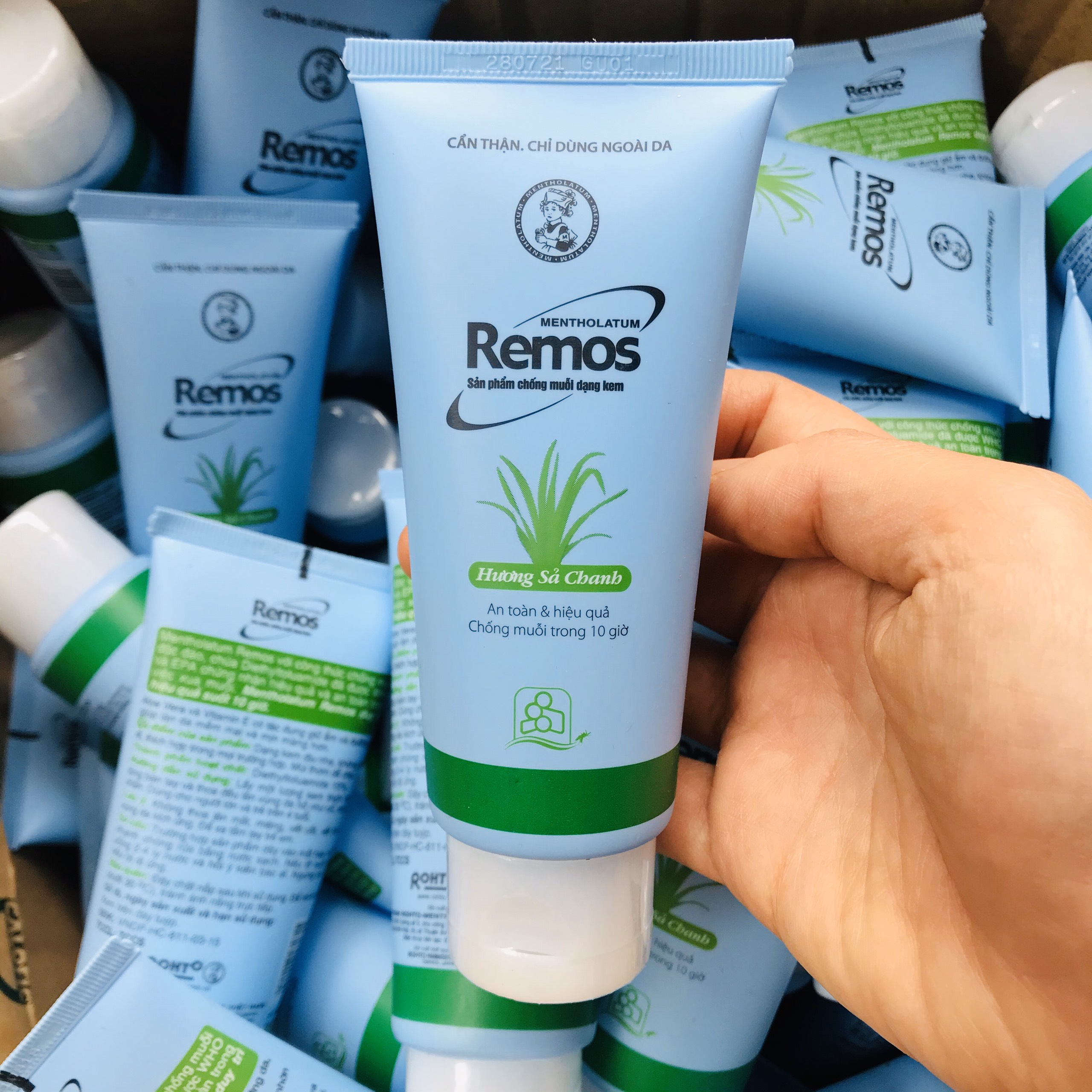 Combo 2 tuýp kem chống muỗi remos 70g