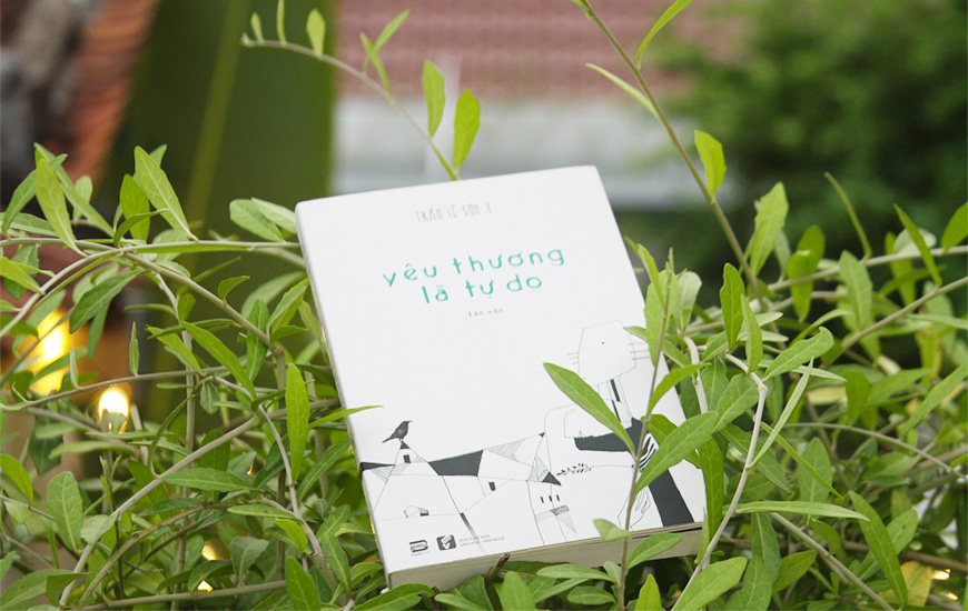 Sách - Yêu Thương Là Tự Do